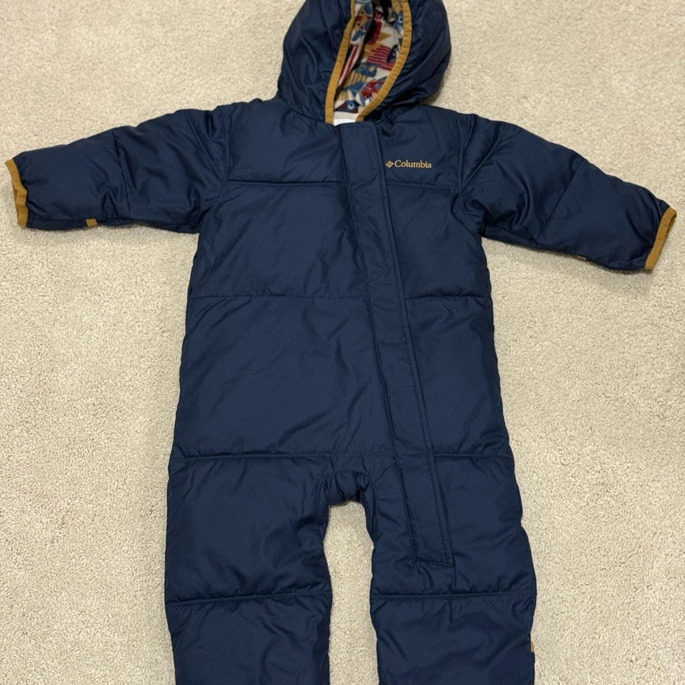 New Columbia Navy Blue Infant Snuggly Bunny Bunting